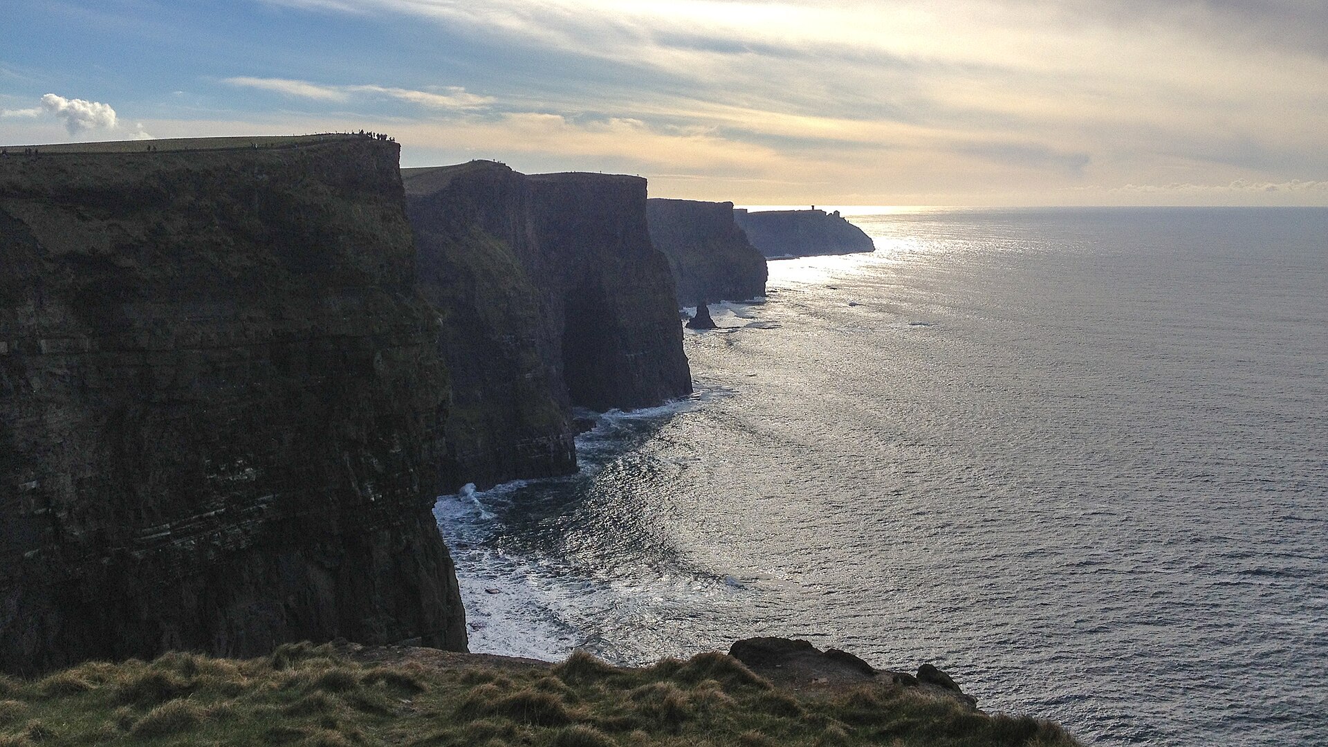 Cliffs of Moher — 214 m hohe Atlantikklippen